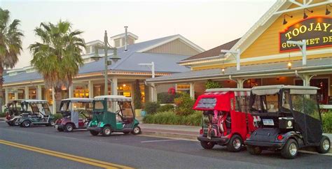 how many golf courses in the villages
